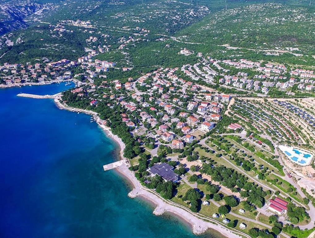 Apartmani Mira Klenovica Luaran gambar