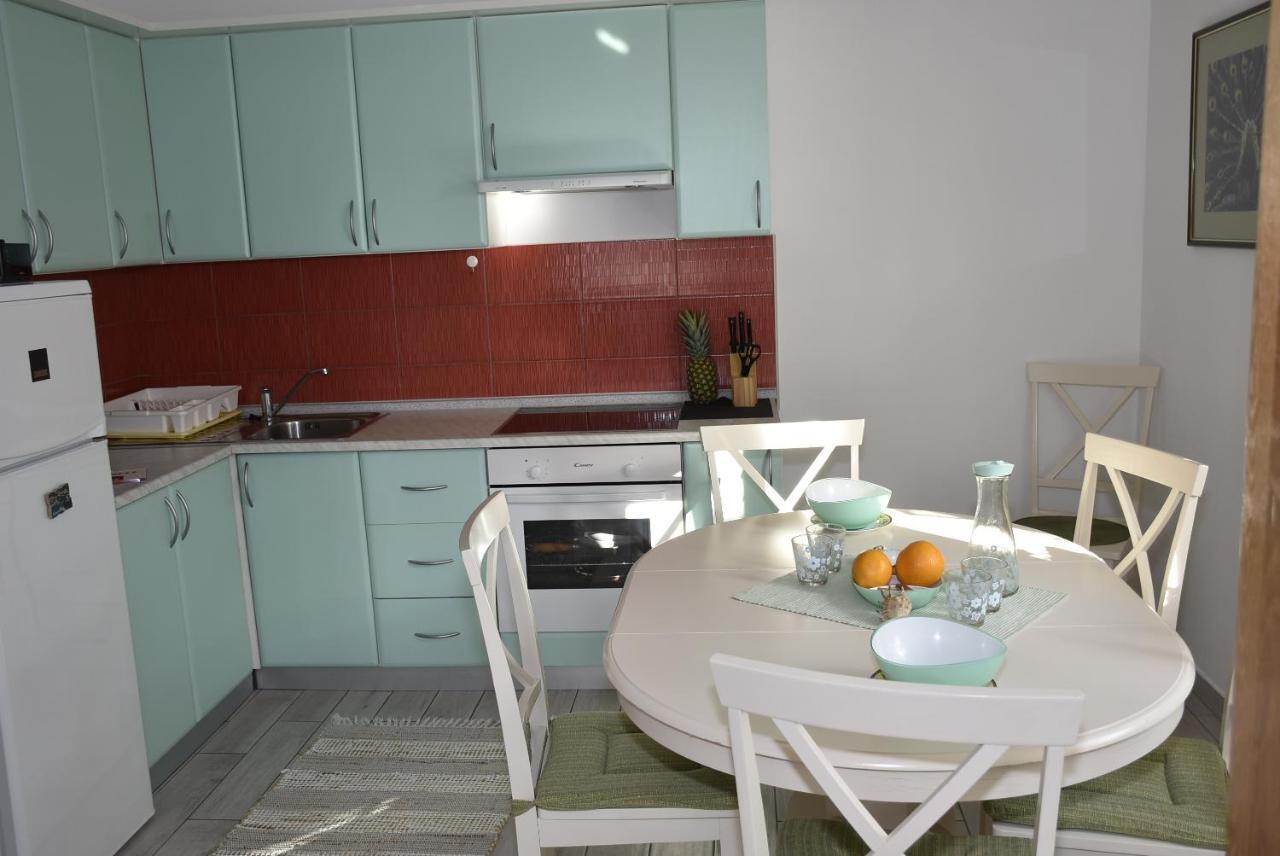 Apartmani Mira Klenovica Luaran gambar